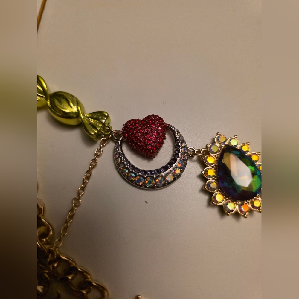 Betsey Johnson Halloween Charm Necklace, 16 inch Chain with 3 inch Extender‎ - Picture 3 of 8